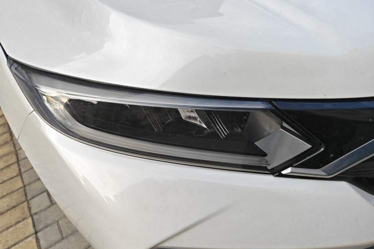 Used Honda XR-V 2019 220TURBO CVT Luxury Edition China VI Emission Standard Right Front Headlight