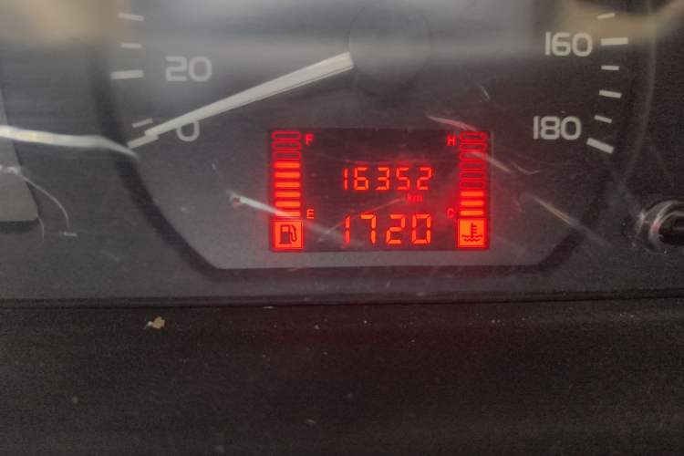 Used Wuling Rongguang S 2021 1.2L Base Model Window-Sealed 5-Seat LSI Car