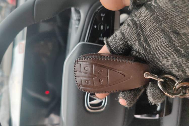 Used CHANGAN Eado 2023 Changan Edition PLUS Blue Whale NE 1.4T GDI DCT Prestige Version Vehicle Key