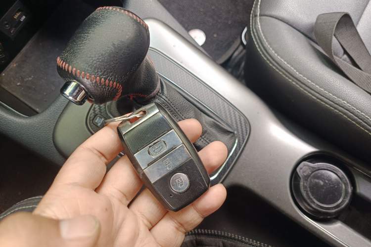 Used Kia K3S 2014 1.6L Automatic GLS Vehicle Key