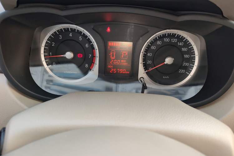 Used Venucia D50 2014 1.6L Automatic Splendid Edition
