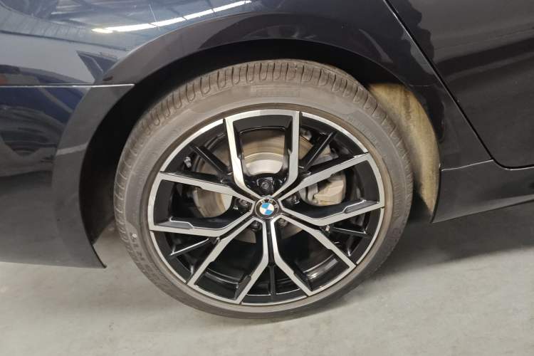 Used BMW 5 Series 2021 Restyled 530Li Luxury Edition M Sport Package
