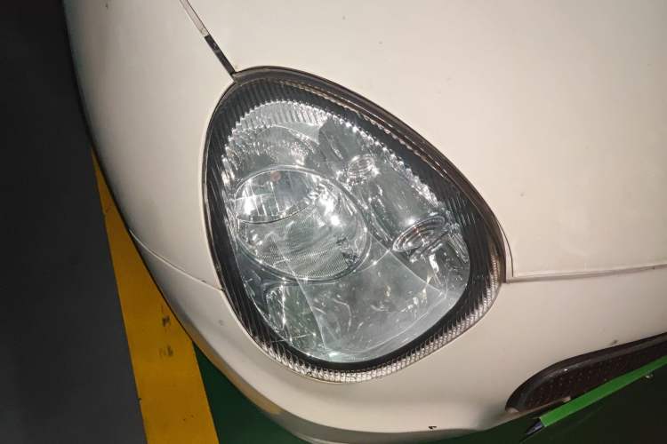Used Geely Auto Panda Classic 2016 1.0L Manual "Mengdong" Edition Right Front Headlight