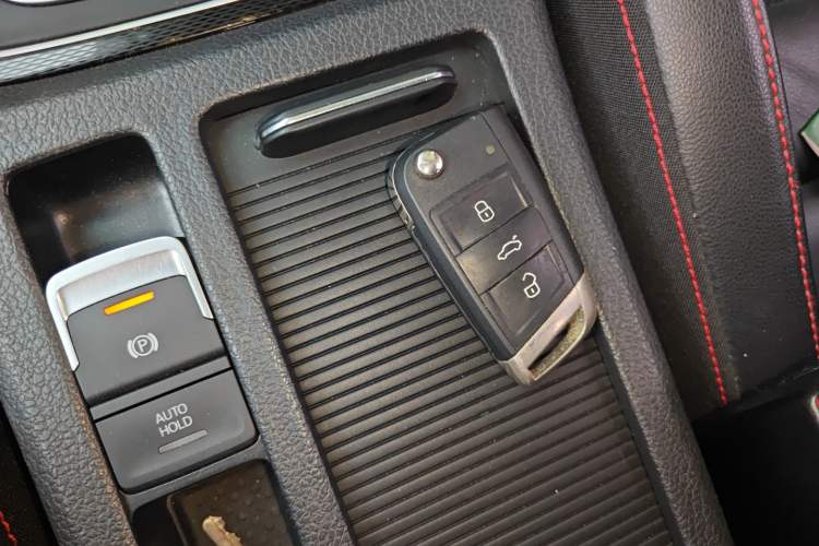 Used Volkswagen Golf GTI 2016 2.0 TSI GTI