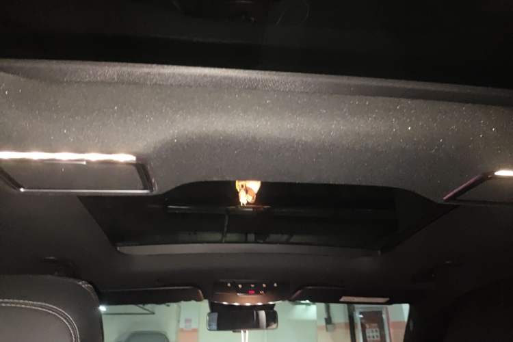 Used Mercedes-Benz GLC 2020 GLC 300 L 4MATIC Luxury Model