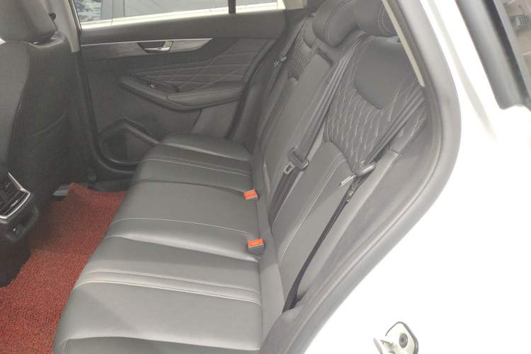 Used Dongfeng Aeolus Yixuan MAX 2021 1.5T Super Cool Dad Edition Left Rear Seat