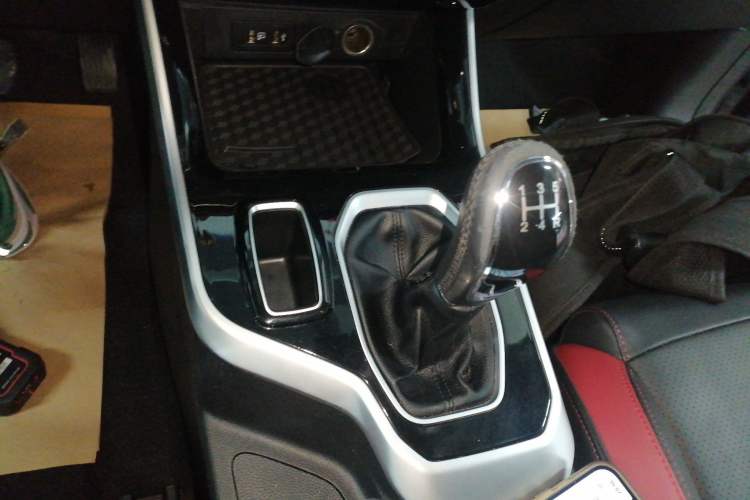 Used Chery Tiggo 5x 2022 Superhero Edition 1.5L Manual Fashion Model Gear Lever