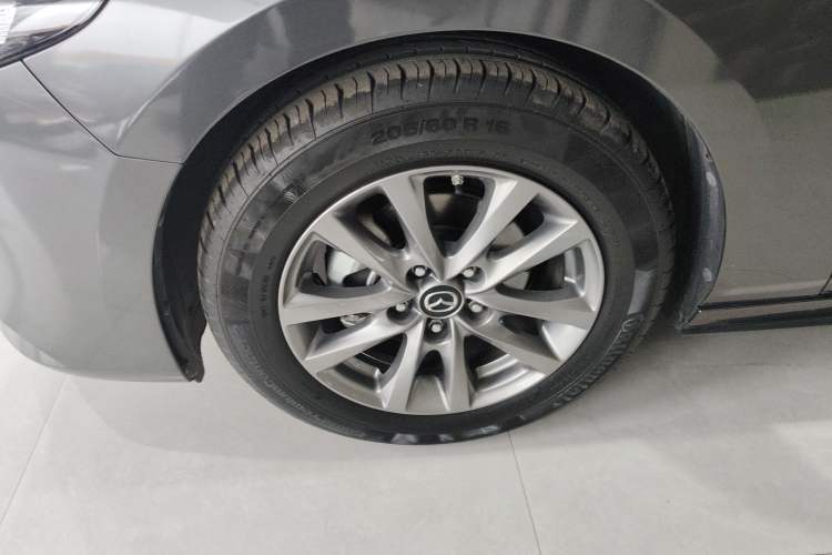 Used Mazda 3 Axela 2020 1.5L Automatic Zhiyue Sunroof Version Left Front Wheel Hub