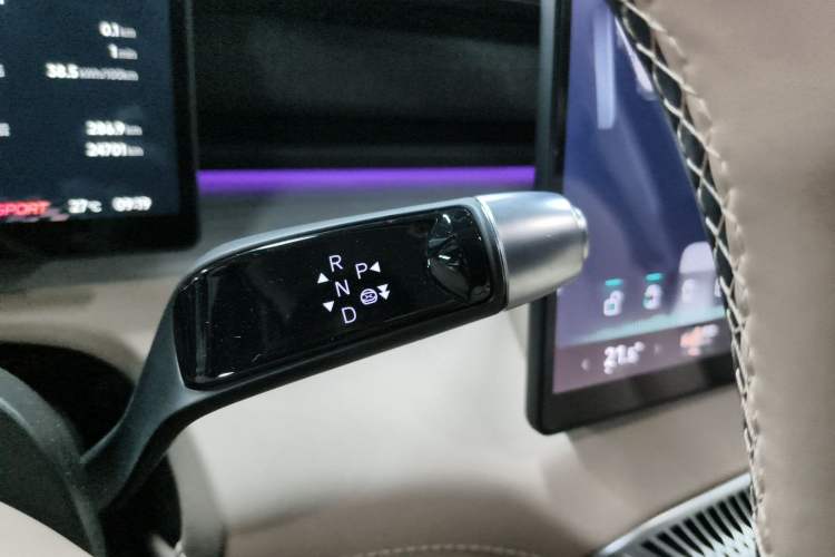 Used XPeng X9 2024 702 Ultra-Long Range Pro