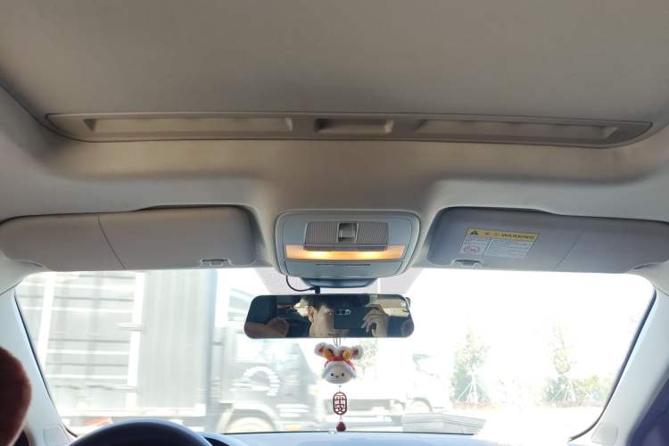 Used Roewe i5 2021 1.5L CVT Assurance Edition