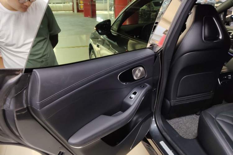 Used Rising R7 2022 Standard Advanced Version
