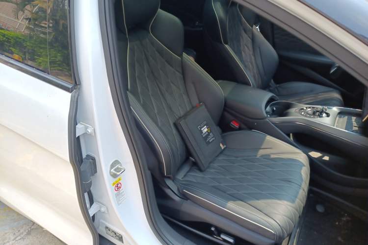 Used BYD Seal 2023 Champion Edition 550km Elite Model Right Front Seat