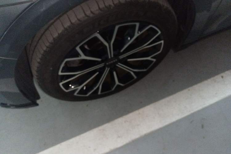 Used Zeekr 007 2024 Rear-Drive Intelligent Driving Version 75 kWh