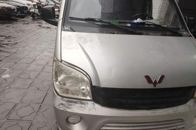 Used Wuling Zhiguang 2010 1.0L New Version Liye Style with Shorter Body
