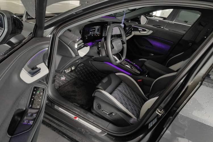 Used Audi A5L 2026 2.0T Sport Plus Driver Seat