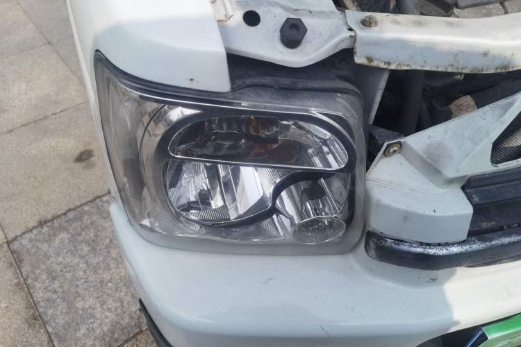 Used Suzuki Wagon R 2016 1.4L Manual Value Model Right Front Headlight