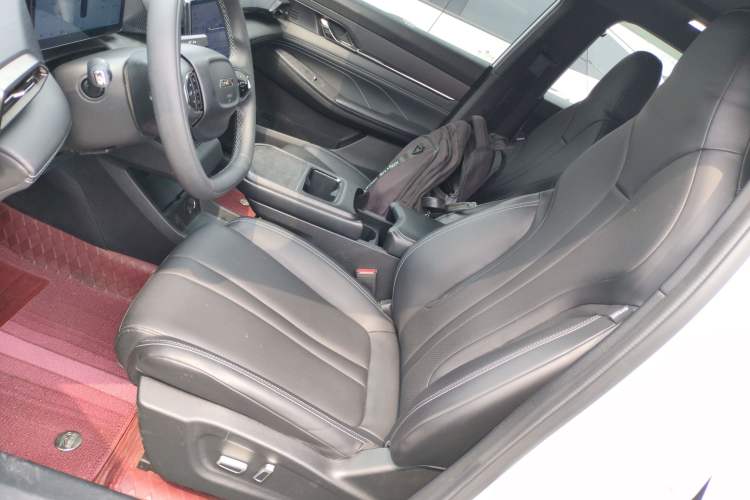 Used Dongfeng Aeolus L7 New Energy 2024 205 Air Left Front Seat