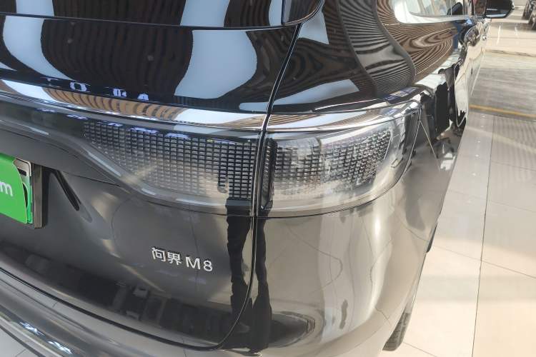 Used Hima AITO M8 2025 Extended-Range Max+ Version 53.4 kWh 6-Seater Edition