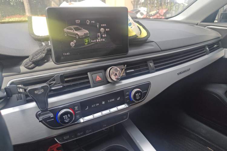 Used Audi A4L 2018 30th Anniversary Edition 45 TFSI quattro Individual Sport Edition