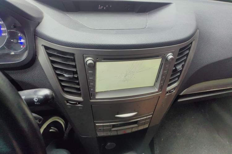 Used Zxauto Grandtiger 2016 Isuzu 2.8T Diesel Two-Wheel-Drive Elite Model Audio And AC Panel