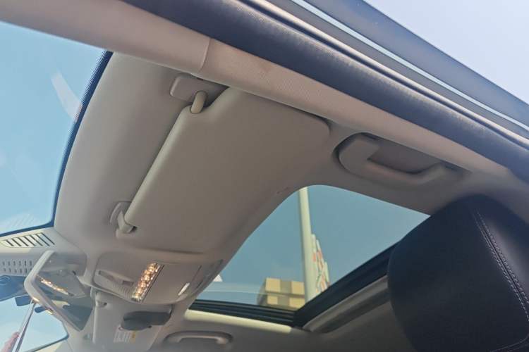 Used Mercedes-Benz C-Class 2019 C 180 L Fashion Edition Sport Version