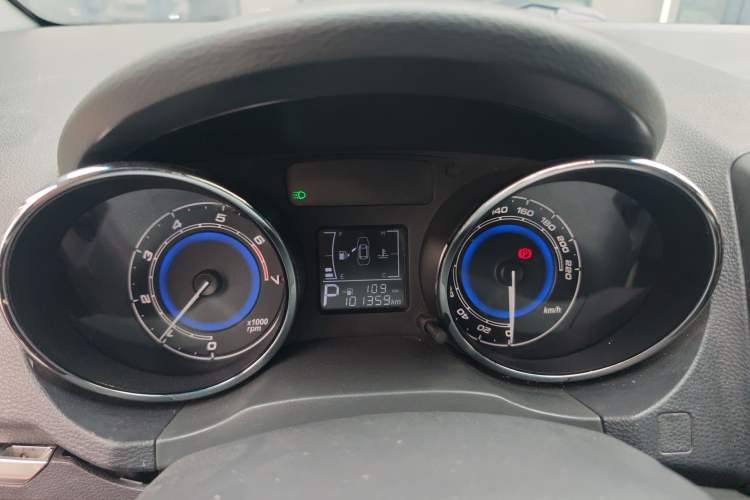 Used Cowin E3 2018 1.5L Automatic Luxury Version Instrument Cluster