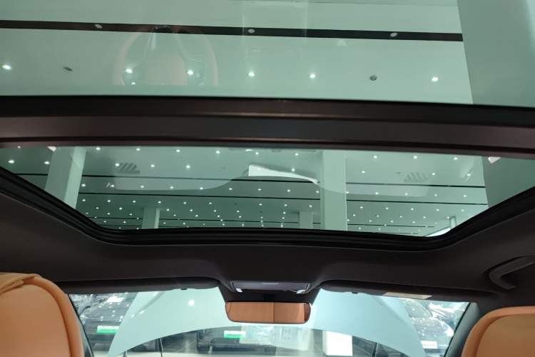 Used BYD Han L 2025 DM-p Four-Wheel-Drive LiDAR Flagship Model Headliner