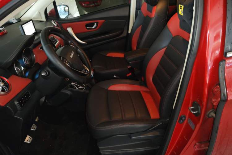 Used Haval H1 2015 1.5L Manual Luxury Model