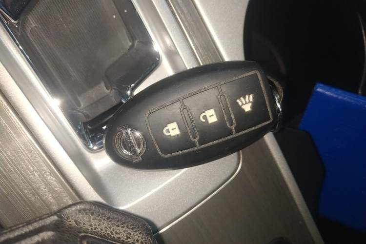 Used Nissan Murano 2021 2.5L XL Two-Wheel Drive Smart Connect Luxury Edition
