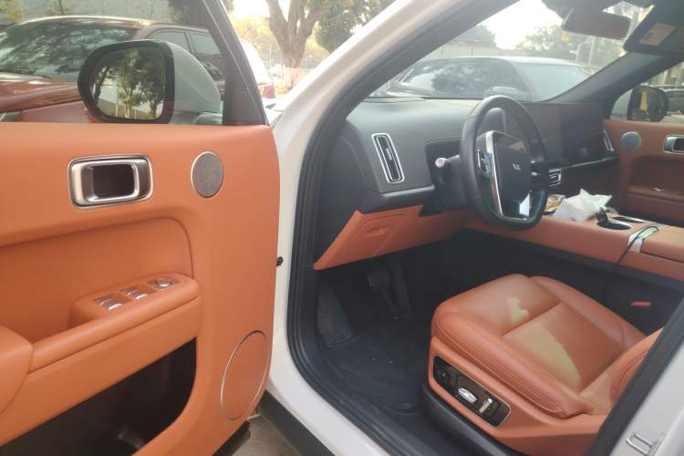 Used Li Auto L7 2023 Pro Model
