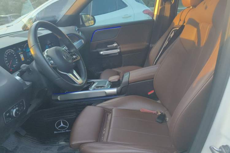 Used Mercedes-Benz GLB 2021 GLB 200 Dynamic Edition Left Front Seat