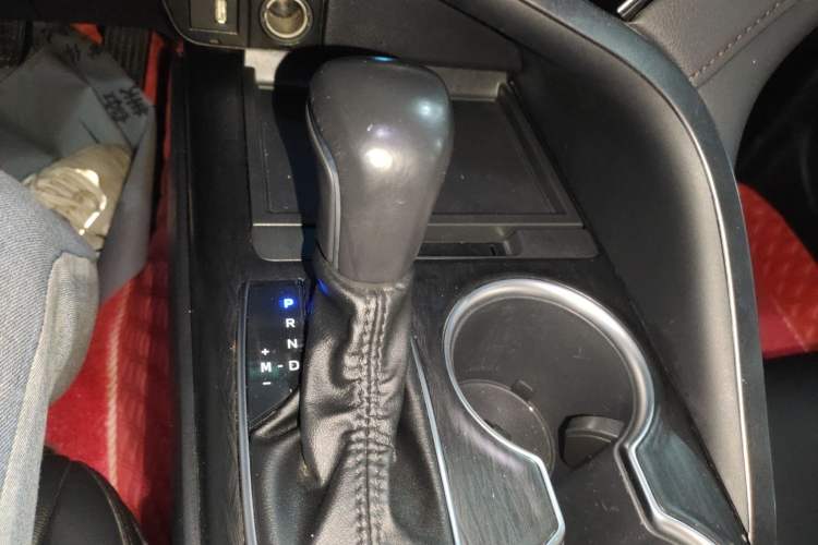 Used Toyota Camry 2021 2.0G Luxury Edition