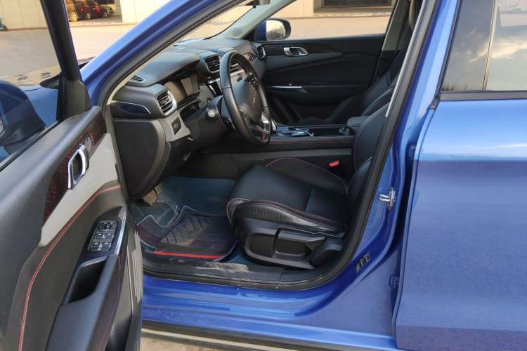 Used Lynk & Co 02 2018 1.5T DCT Two-Wheel Drive Sporty Version China V Standard
