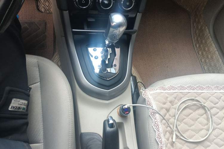 Used Peugeot 408 2013 2.0L Automatic Comfort Edition
