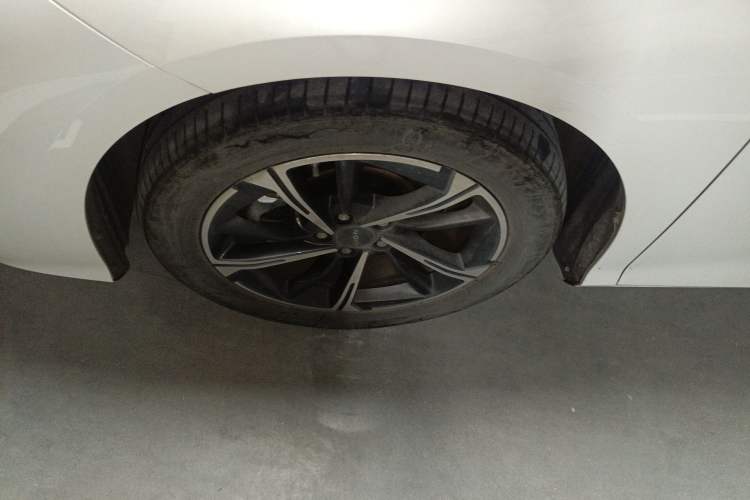 Used AION S MAX 2024 80 Star Edition Lithium Iron Phosphate Left Front Wheel Hub