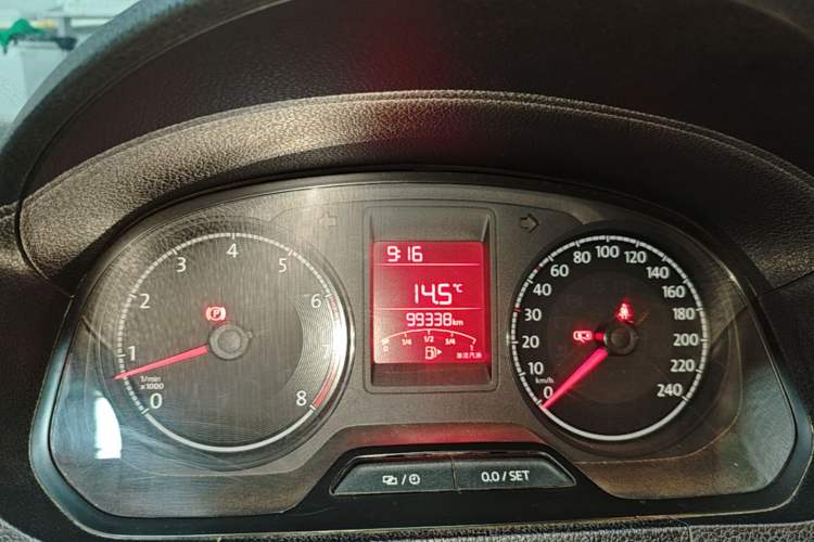 Used Volkswagen Jetta 2017 1.4L Manual Fashion Edition