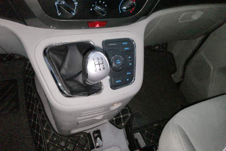 Used JAC Refine M3 2019 IKEA Edition 1.5T Luxury Smart Model
