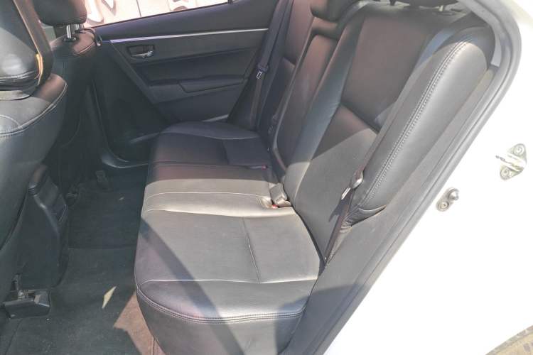 Used Toyota Corolla 2017 Revised Version 1.2T S-CVT GL-i
