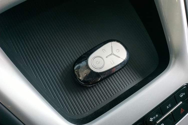 Used Geely Galaxy Geome 2026 Model 310km Dream Edition Vehicle Key