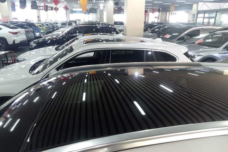 Used Mercedes-Benz GLC 2019 GLC 260 L 4MATIC Luxury Model
