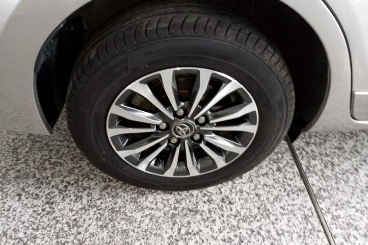 Used Toyota Corolla 2017 Revised Version 1.2T S-CVT GL-i Exterior 5