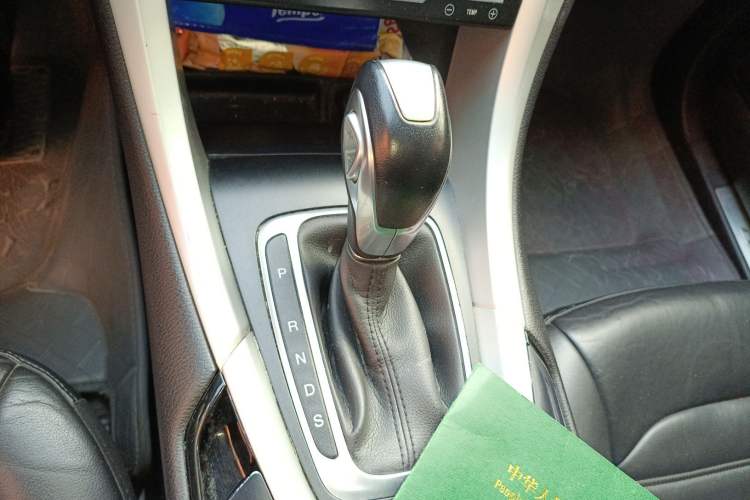 Used Ford Mondeo 2013 1.5L GTDi180 Fashion Edition Gear Lever