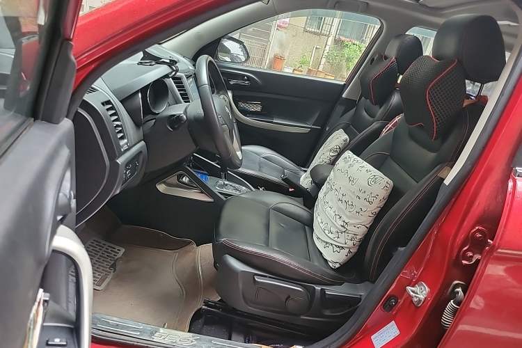 Used CHANGAN CS35 2012 1.6L Automatic Luxury Version China IV Standard Left Front Seat