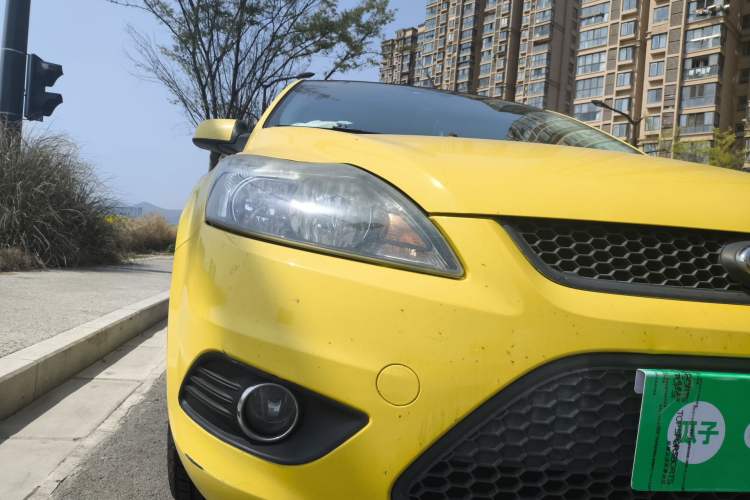 Used Ford Focus 2013 Hatchback Classic 1.8L Automatic Base Model