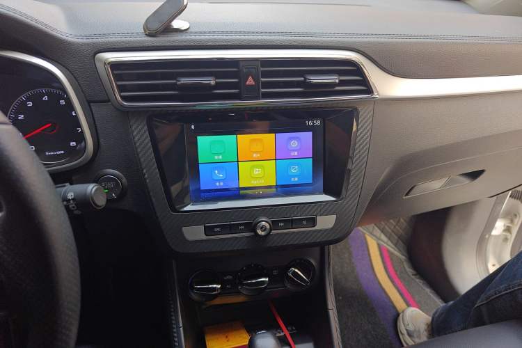 Used MG ZS 2018 1.5L Automatic Elite Edition China V Standard