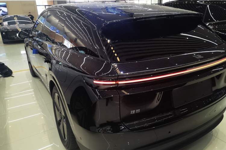 Used Li Auto Li Auto i6 2025 Model Two-Wheel-Drive Standard Type