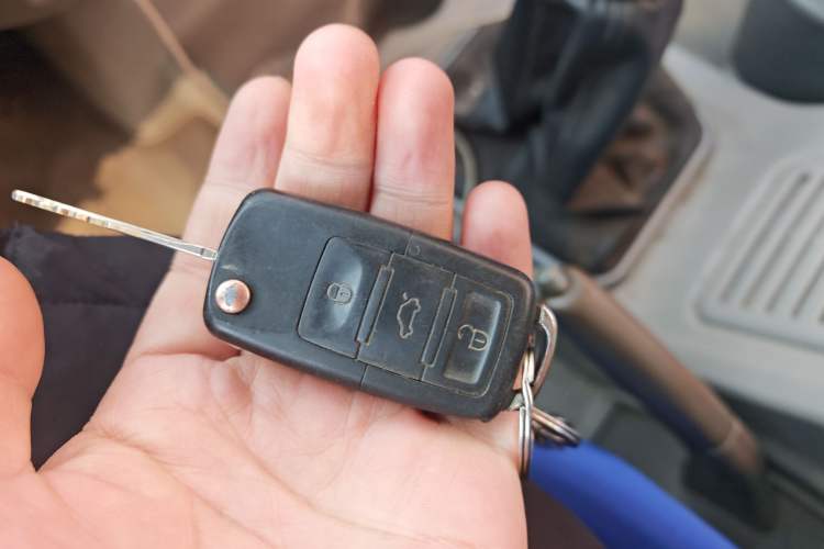 Used FORTHING Lingzhi 2015 M3 1.6L 7-Seater Luxury Model
