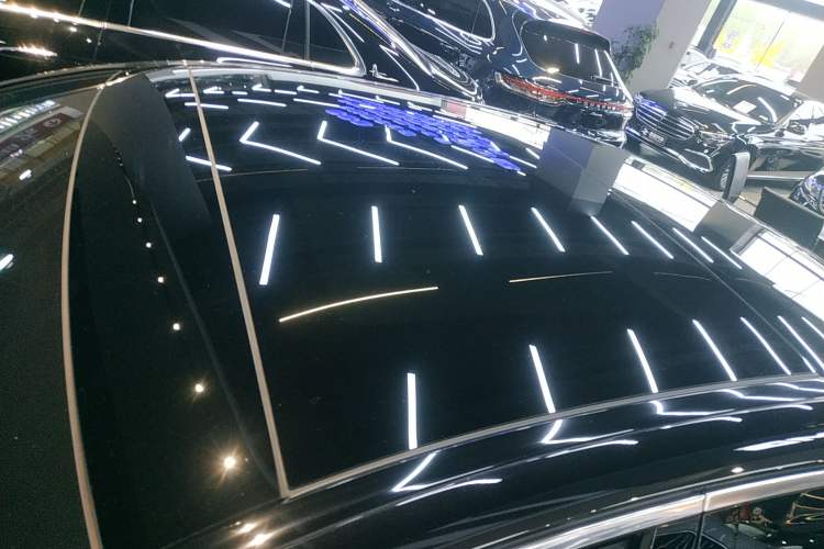 Used Mercedes-Benz E-Class 2024 E 300 L Luxury Model Roof