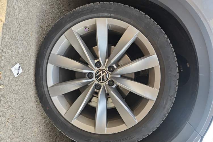 Used Volkswagen FAW-Volkswagen CC 2023 Hunting Vehicle 380TSI Hunter's Heart Edition
