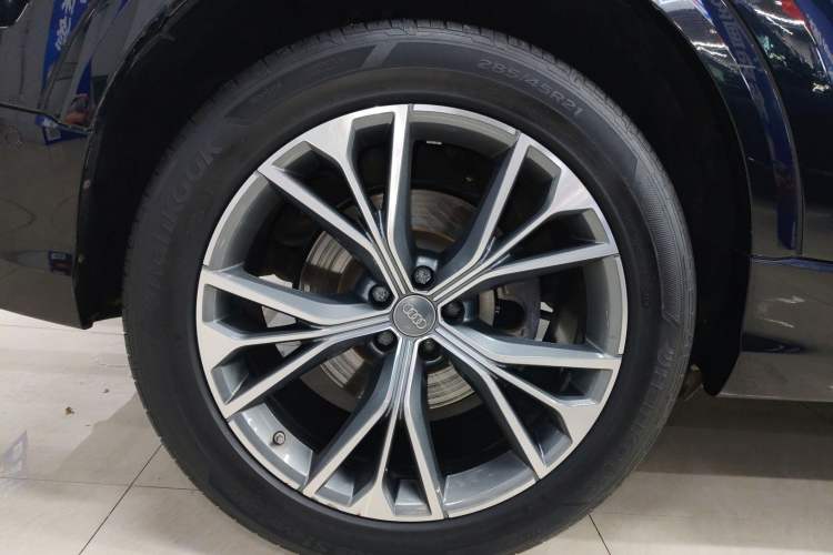 Used Audi Q8 2021 55 TFSI Luxury Dynamic Edition